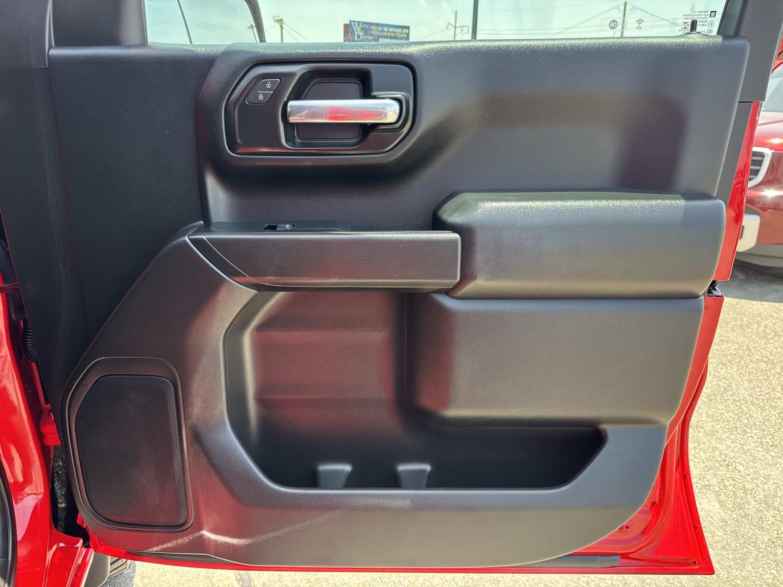 2021 Chevrolet Silverado 1500 4WD Crew Cab 147 Custom Trail Boss