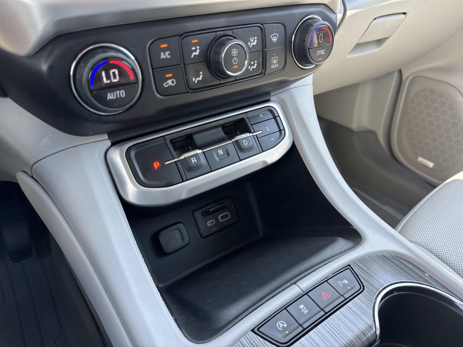 2020 GMC Acadia FWD 4dr SLT