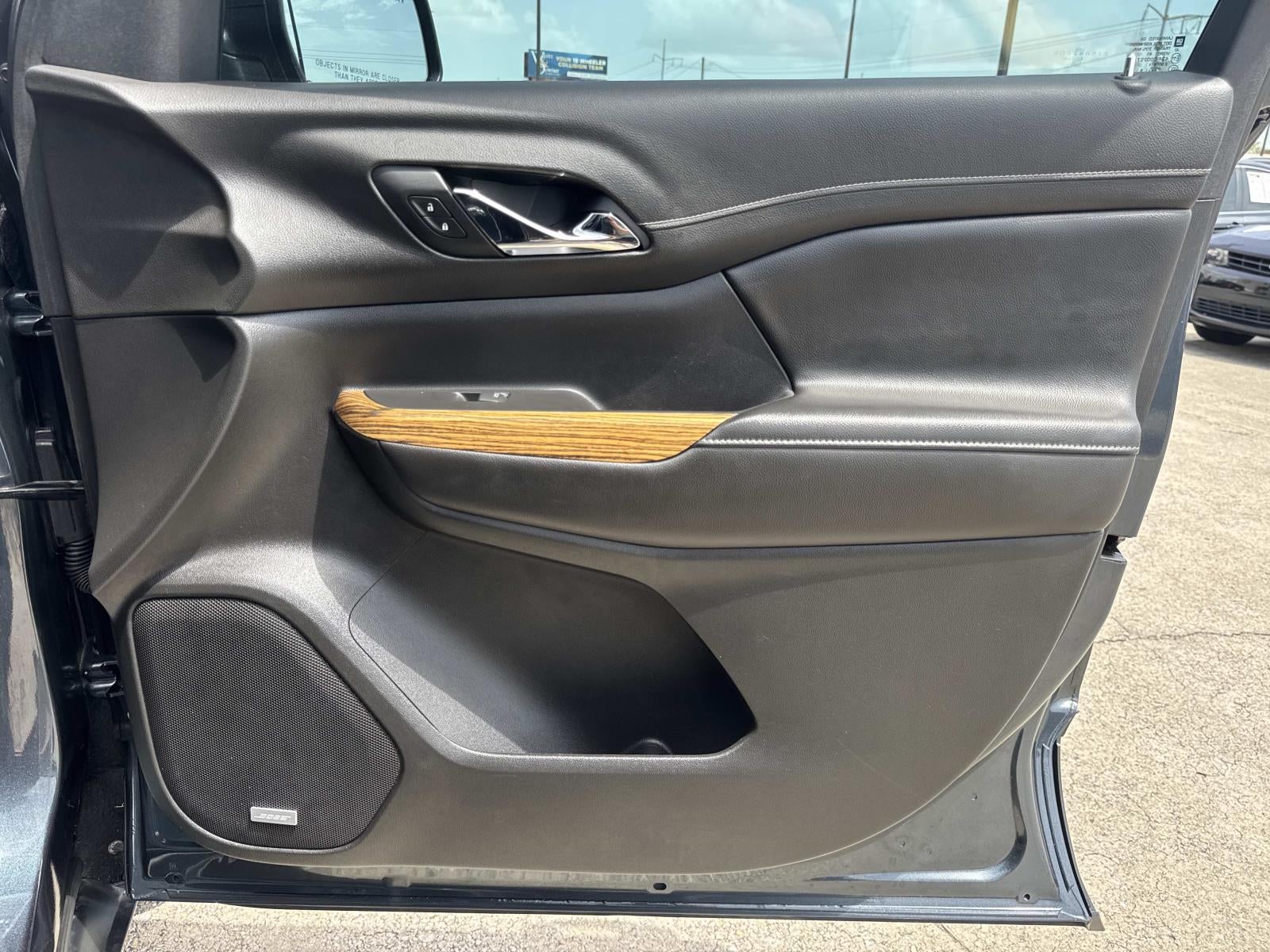 2019 GMC Acadia FWD 4dr Denali