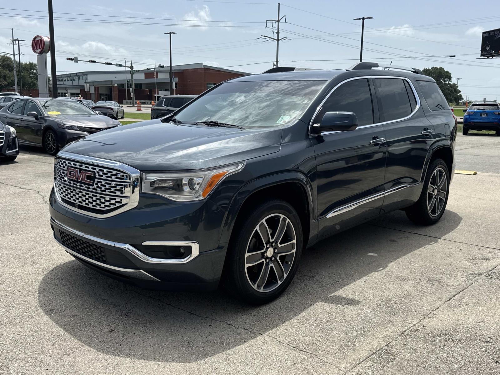2019 GMC Acadia FWD 4dr Denali
