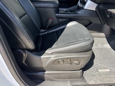 2023 GMC Yukon 2WD 4dr SLE