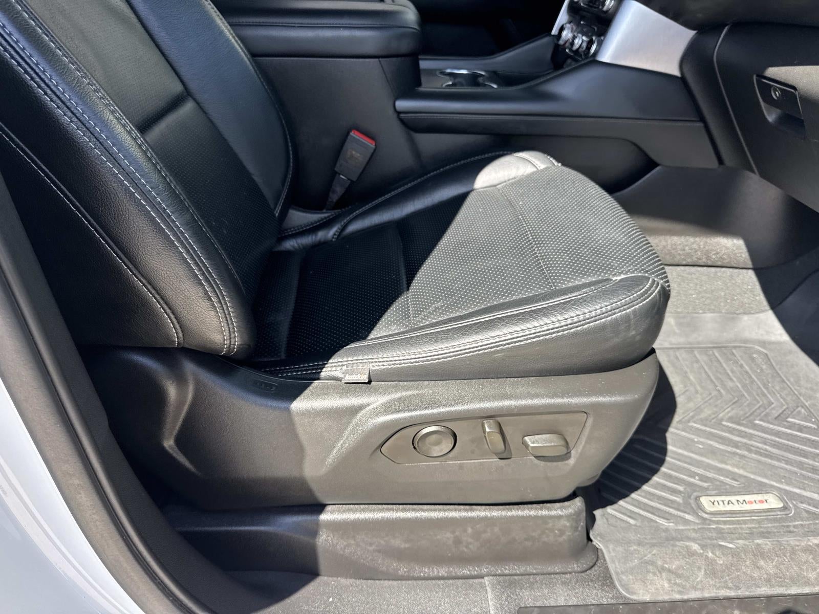 2023 GMC Yukon 2WD 4dr SLE