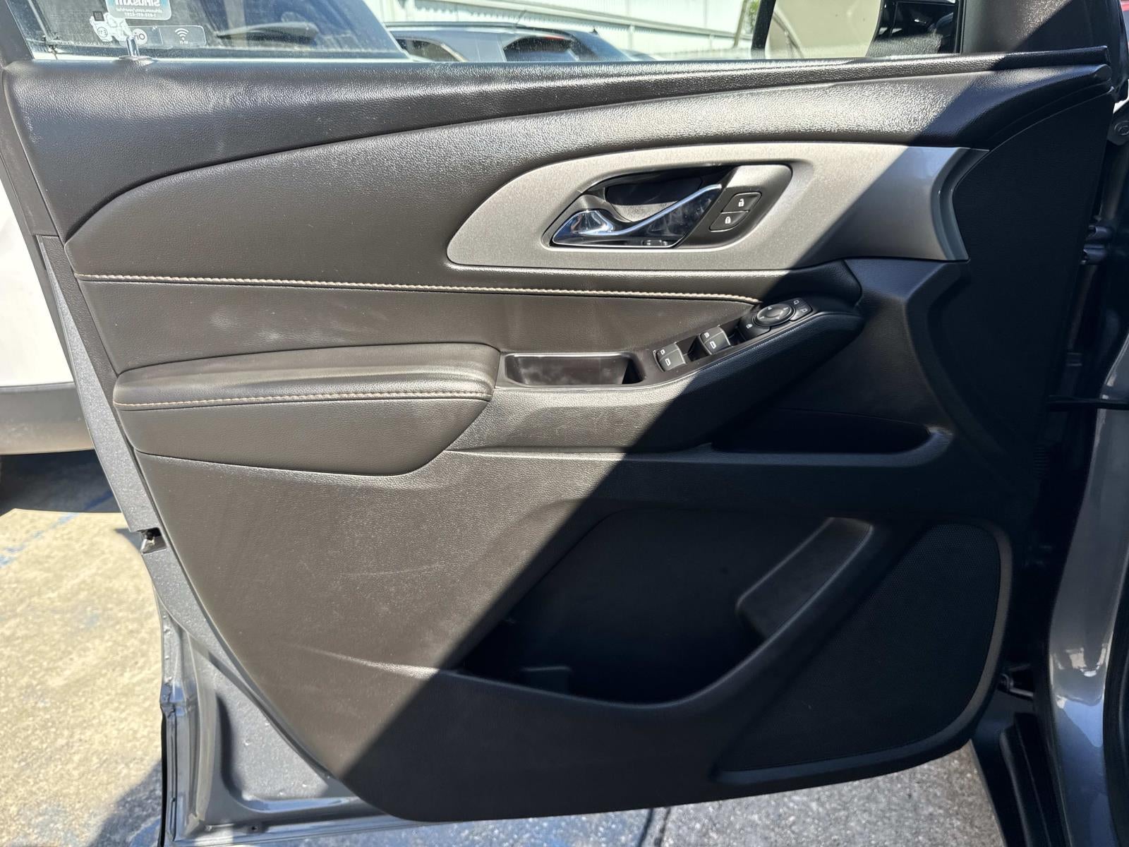 2020 Chevrolet Traverse FWD 4dr LT Cloth w/1LT