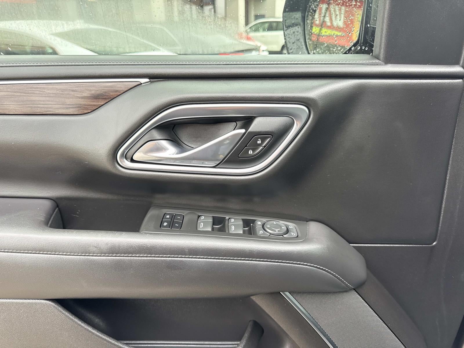 2021 Chevrolet Suburban 2WD 4dr LT