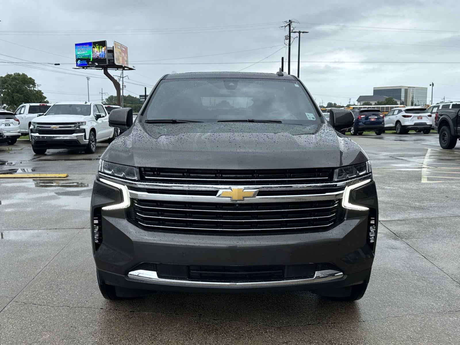 2021 Chevrolet Suburban 2WD 4dr LT