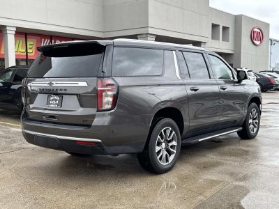 2021 Chevrolet Suburban 2WD 4dr LT
