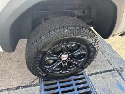 2023 GMC Canyon 2WD Crew Cab Elevation