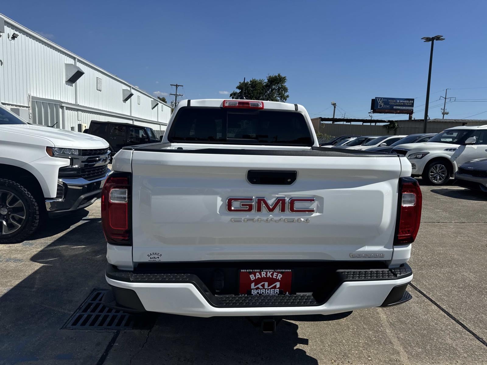 2023 GMC Canyon 2WD Crew Cab Elevation