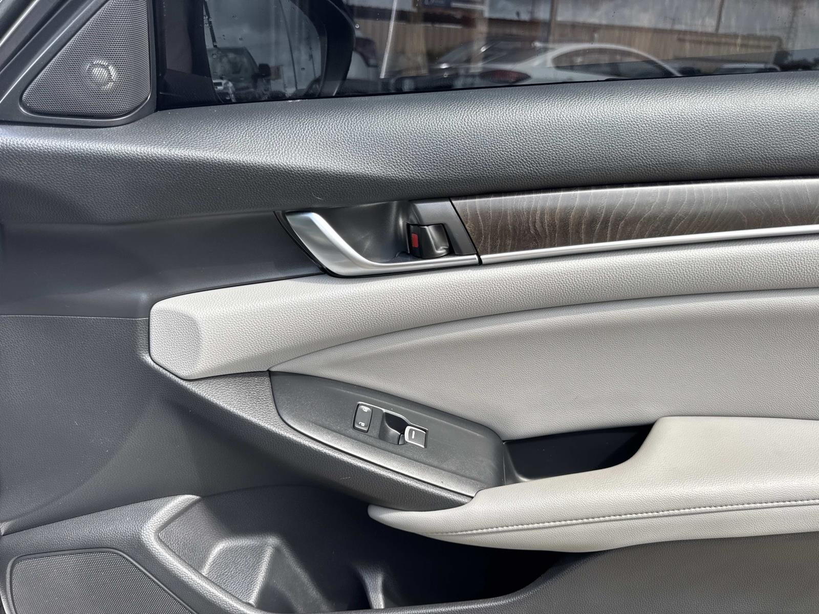 2019 Honda Accord Sedan Touring 2.0T Auto