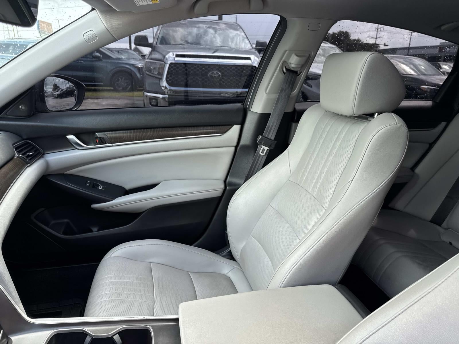 2019 Honda Accord Sedan Touring 2.0T Auto