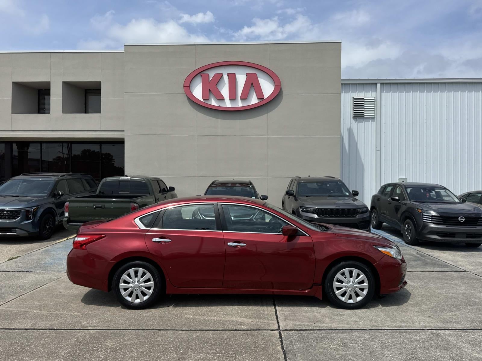 2017 Nissan Altima 2.5 S Sedan