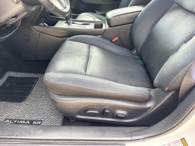 2016 Nissan Altima 4dr Sdn I4 2.5 SR