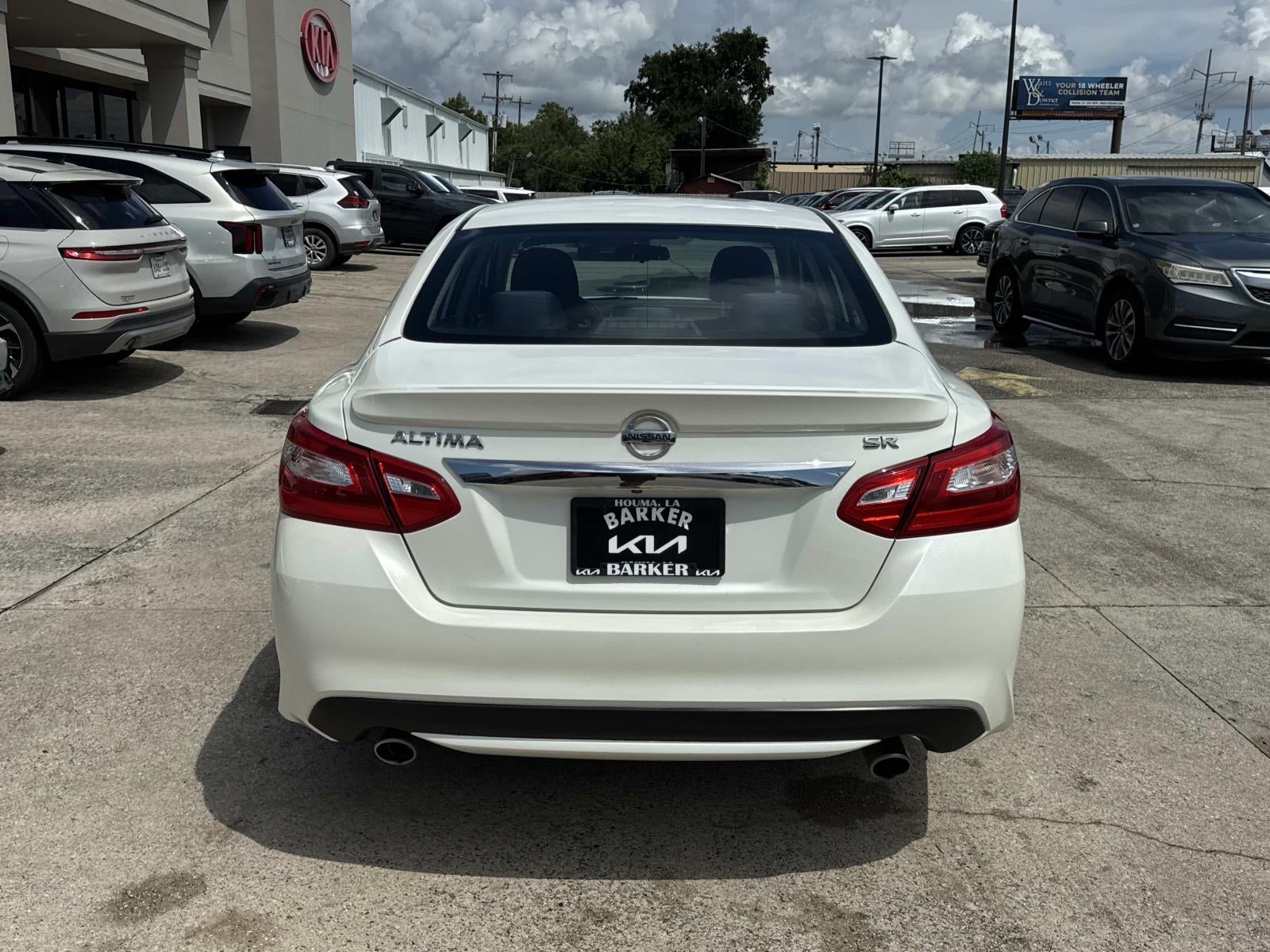 2016 Nissan Altima 4dr Sdn I4 2.5 SR