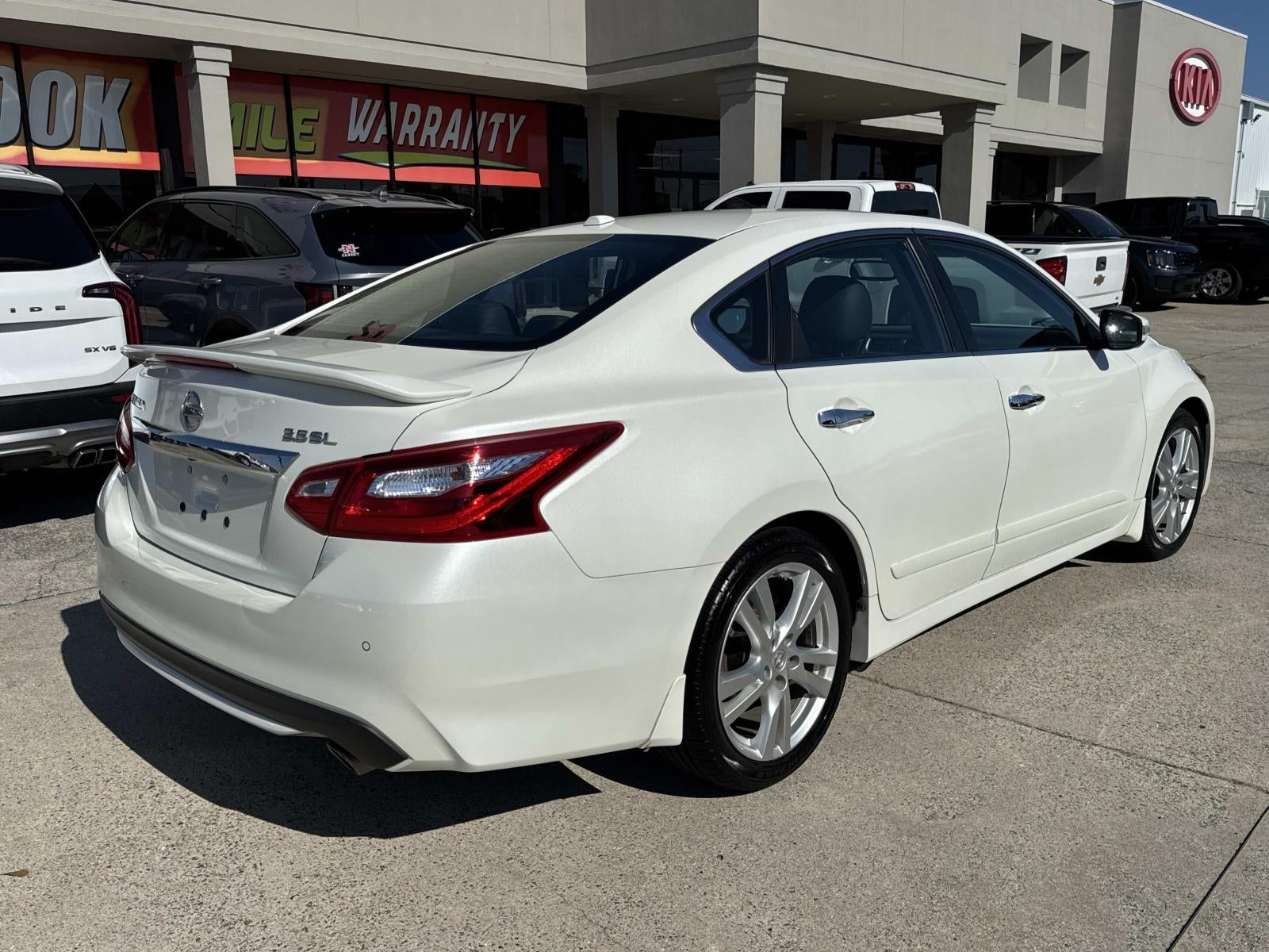 2017 Nissan Altima 3.5 SL Sedan