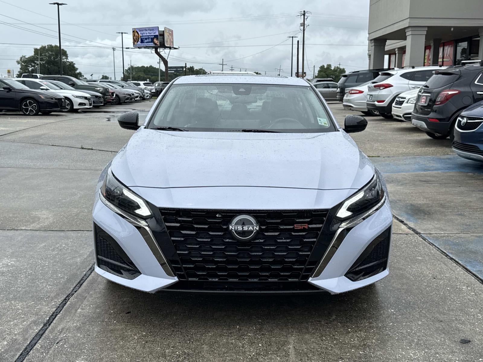 2024 Nissan Altima 2.5 SR Sedan
