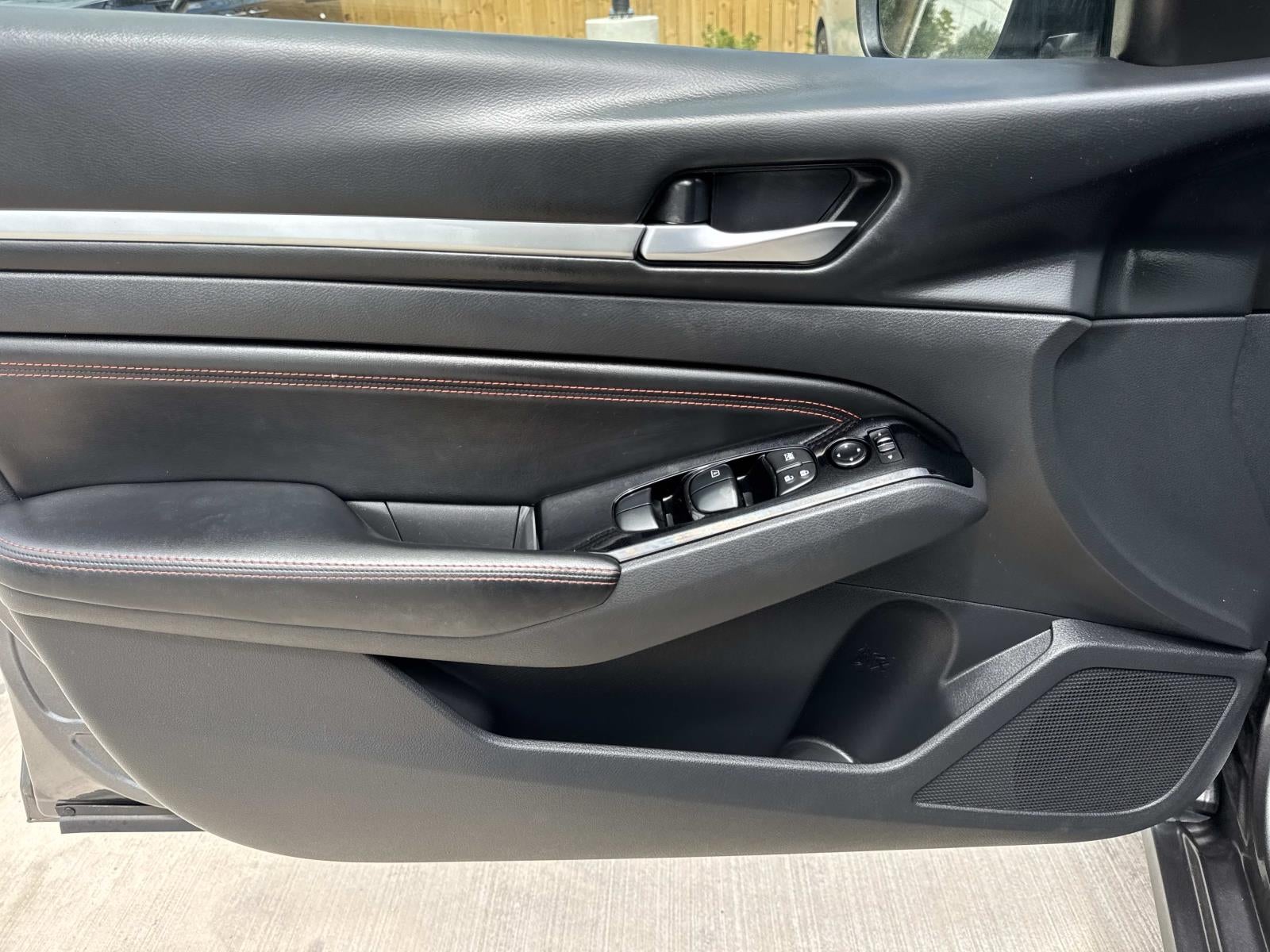 2023 Nissan Altima 2.5 SR Sedan