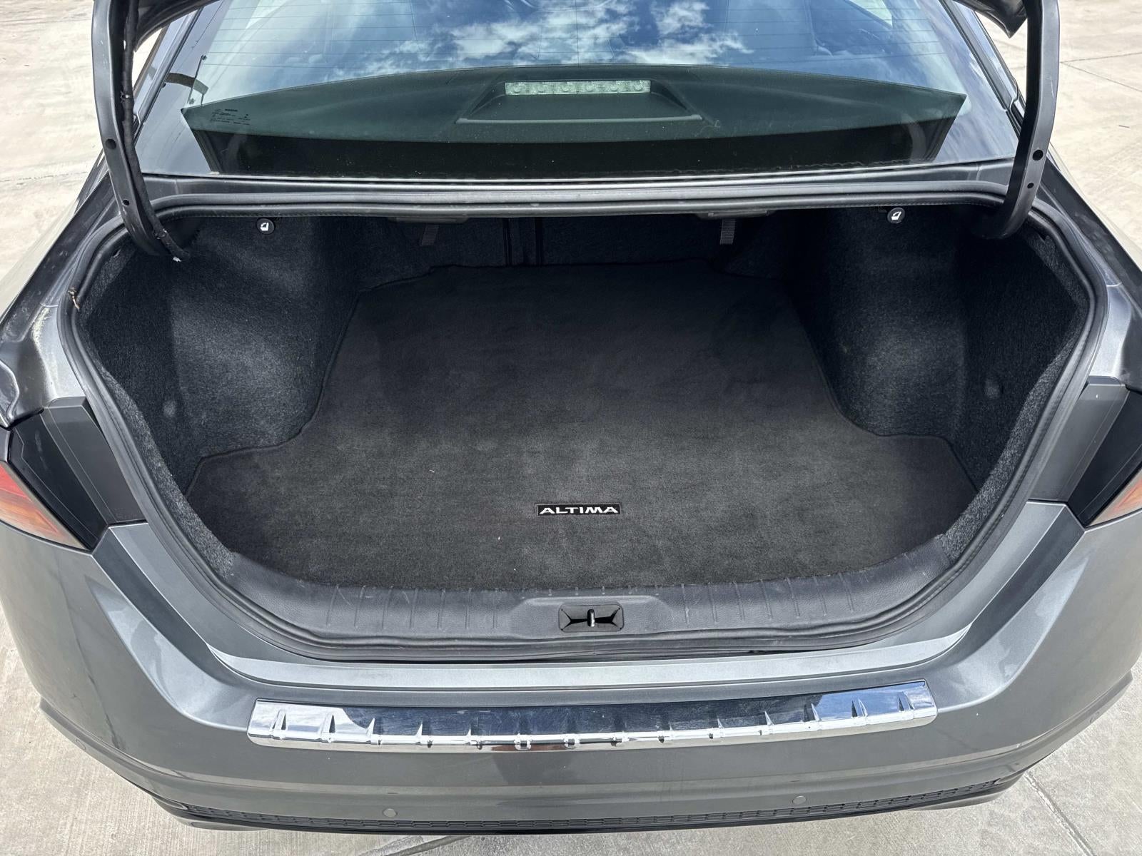 2023 Nissan Altima 2.5 SR Sedan
