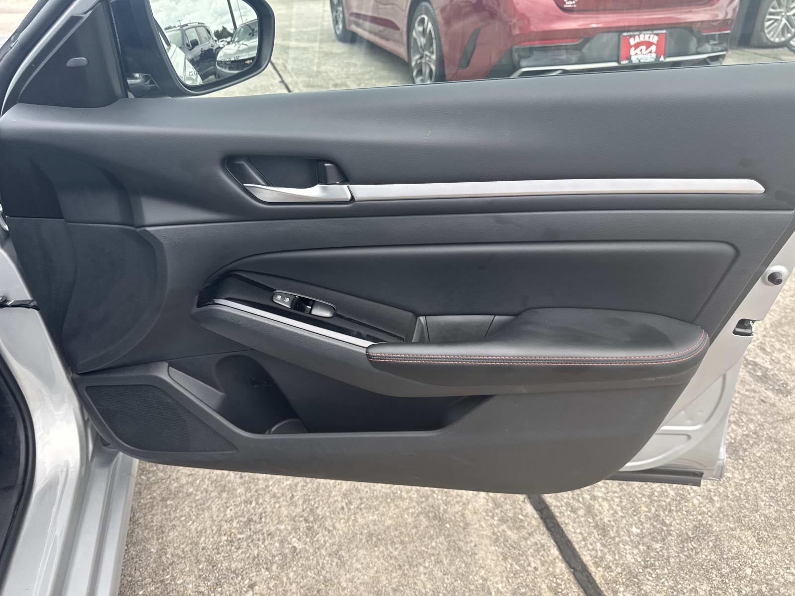 2024 Nissan Altima 2.5 SR Sedan