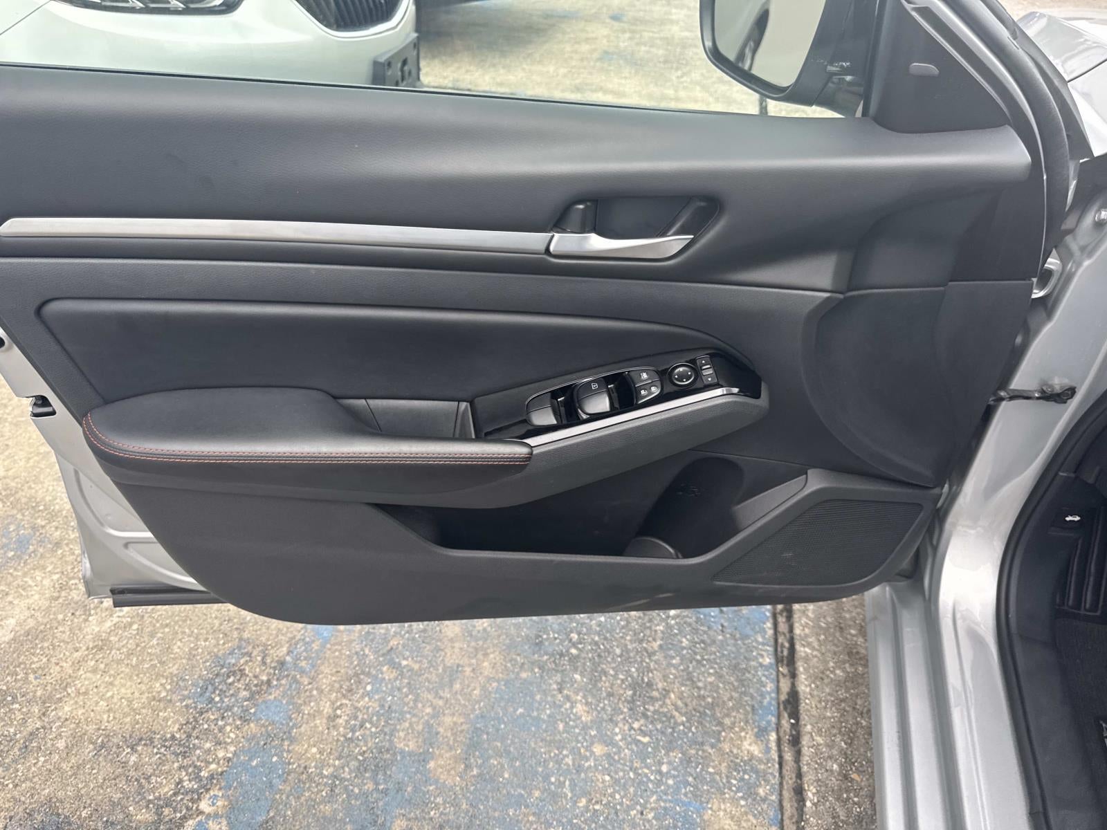 2024 Nissan Altima 2.5 SR Sedan