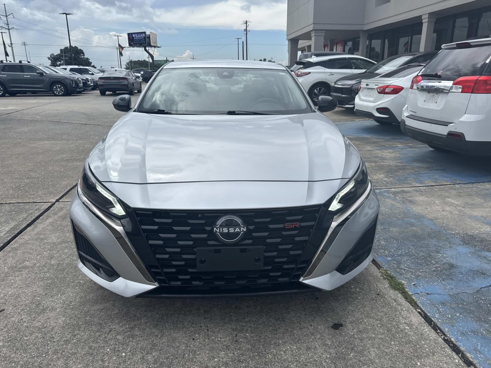 2024 Nissan Altima 2.5 SR Sedan