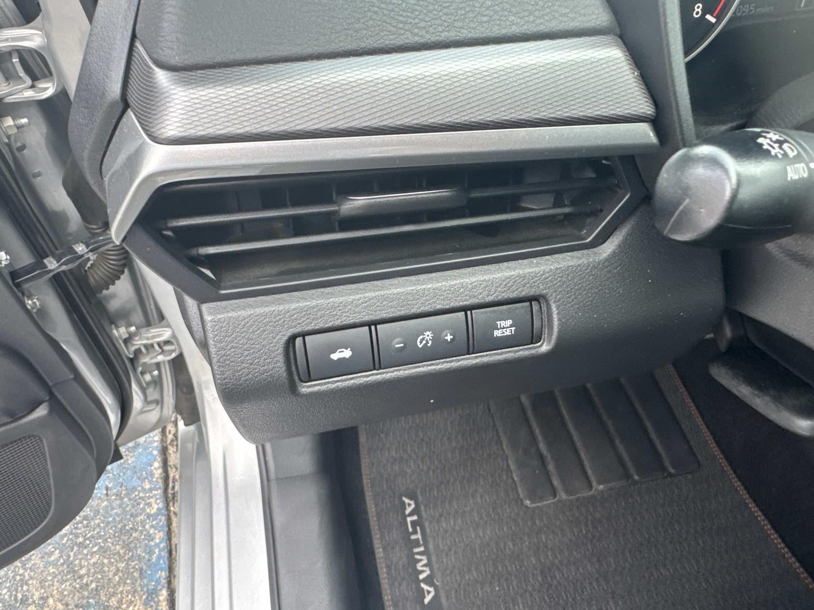 2024 Nissan Altima 2.5 SR Sedan