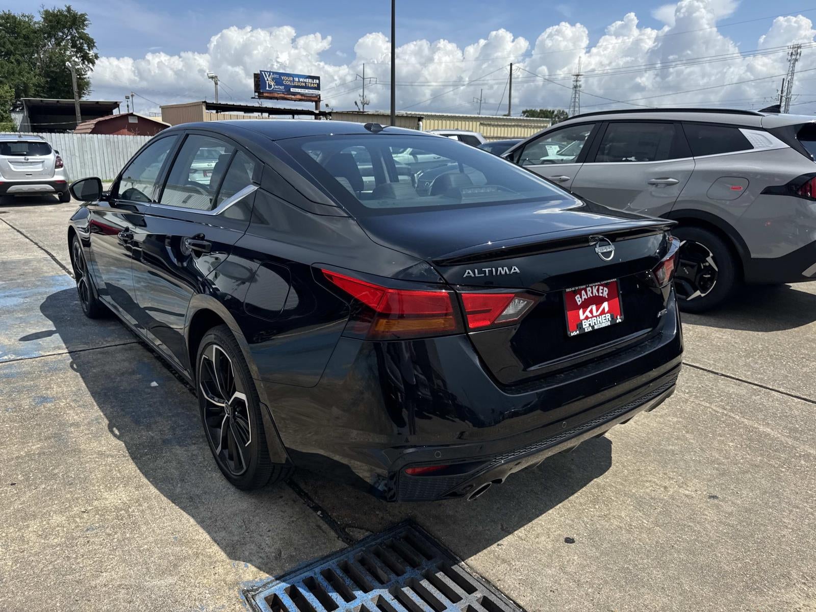 2024 Nissan Altima 2.5 SR AWD Sedan