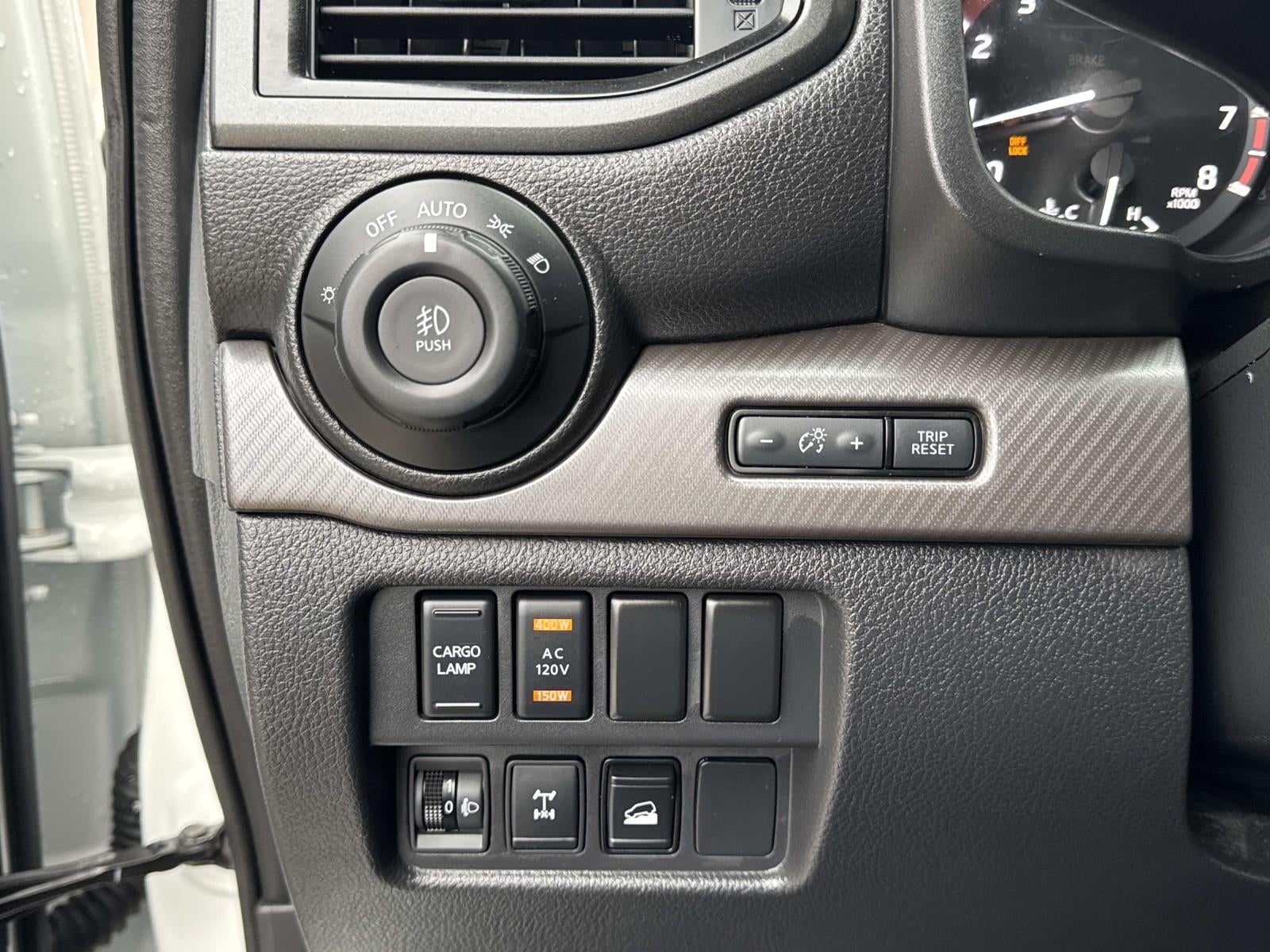 2023 Nissan Titan 4x4 Crew Cab PRO-4X