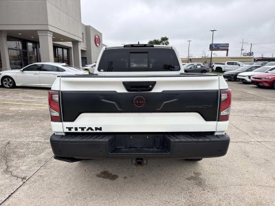 2023 Nissan Titan 4x4 Crew Cab PRO-4X