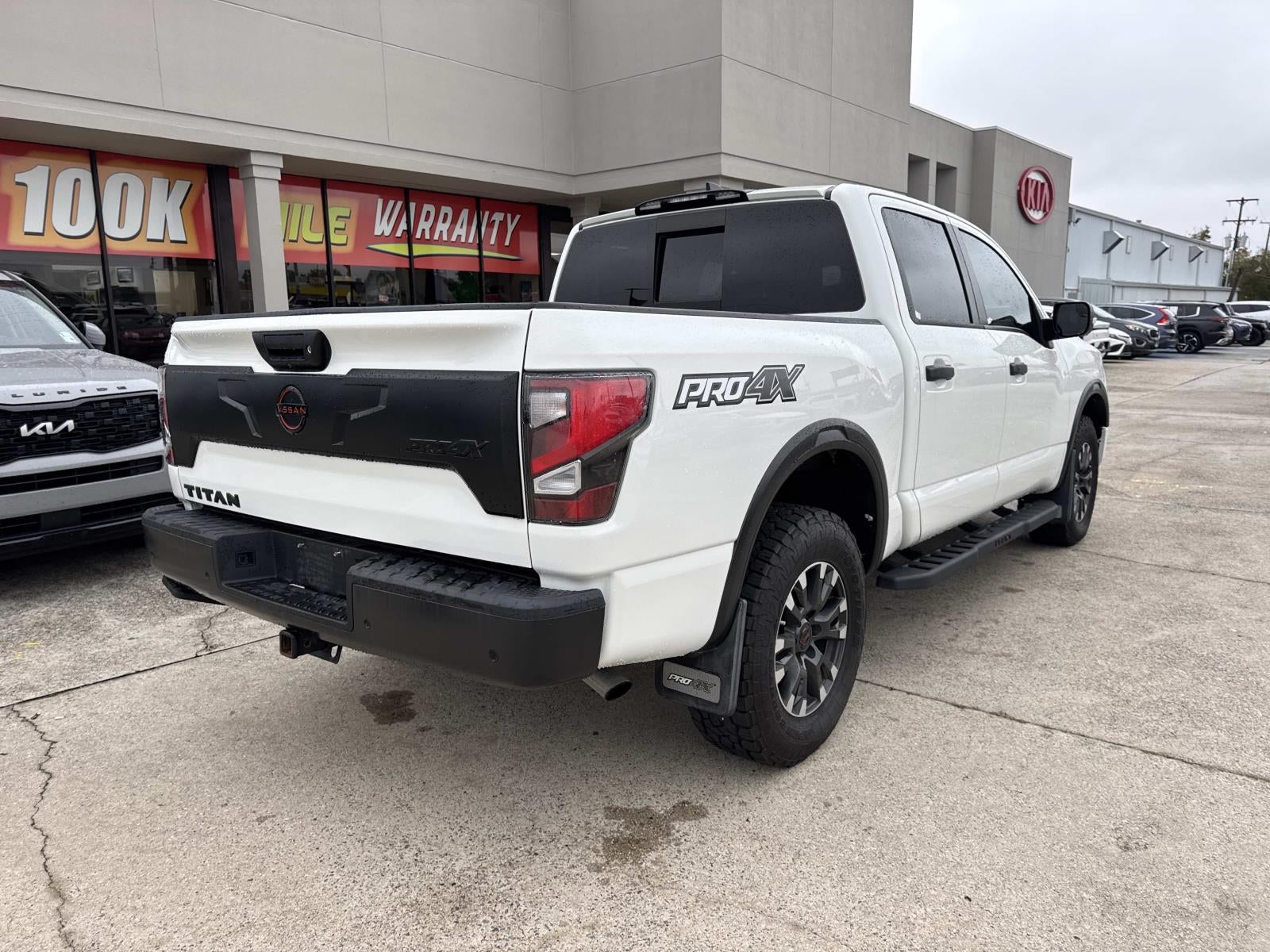 2023 Nissan Titan 4x4 Crew Cab PRO-4X