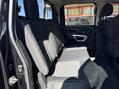 2018 Nissan Titan 4x4 Crew Cab SV