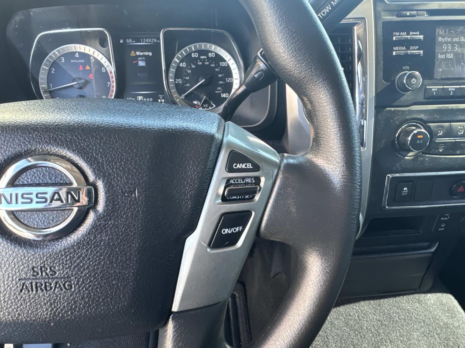 2018 Nissan Titan 4x4 Crew Cab SV