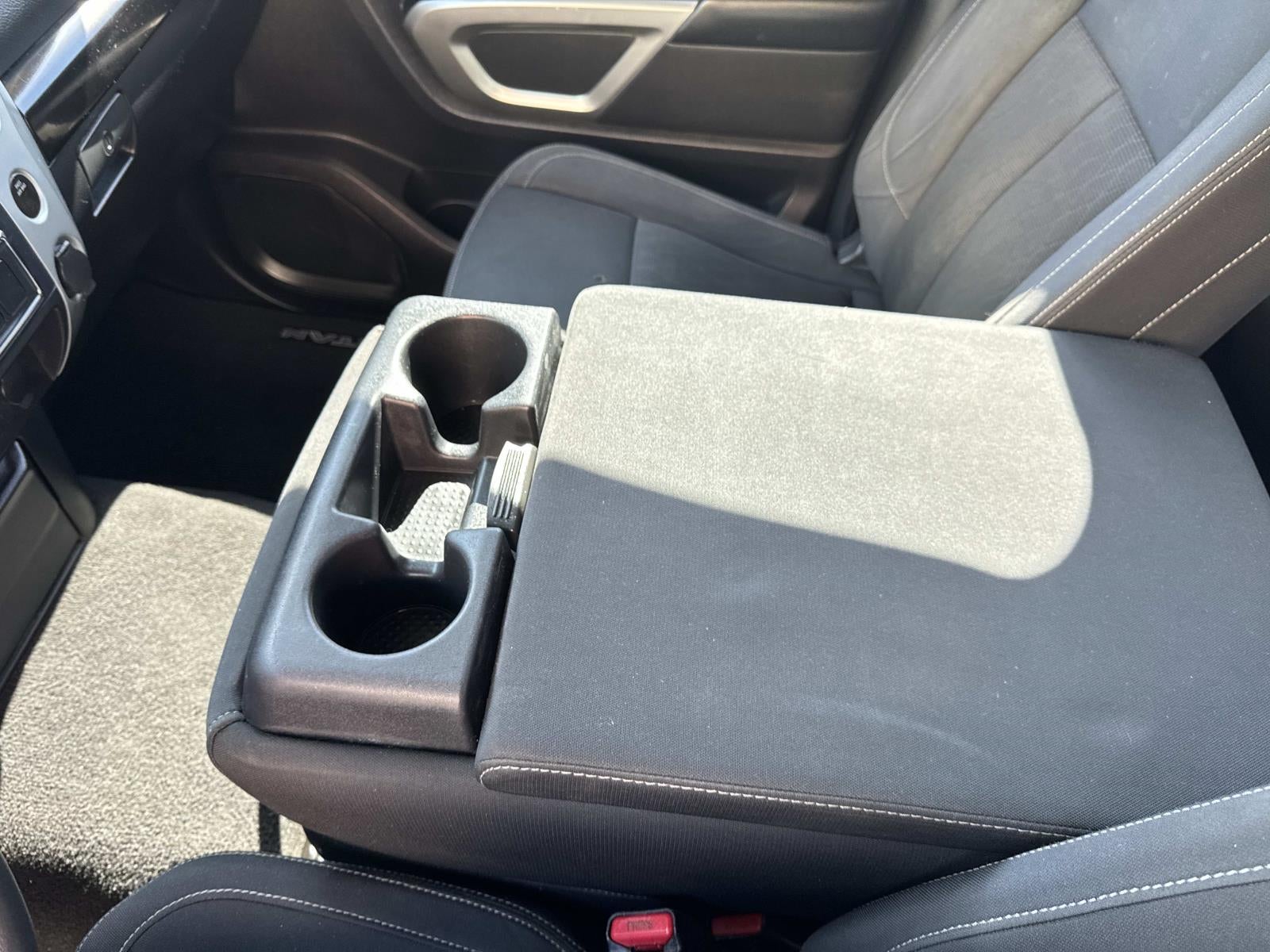 2018 Nissan Titan 4x4 Crew Cab SV