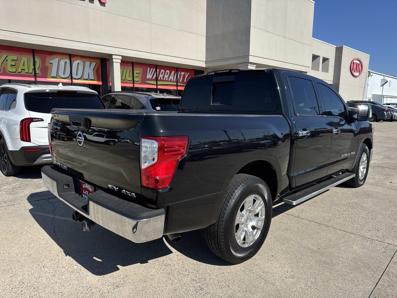 2018 Nissan Titan 4x4 Crew Cab SV
