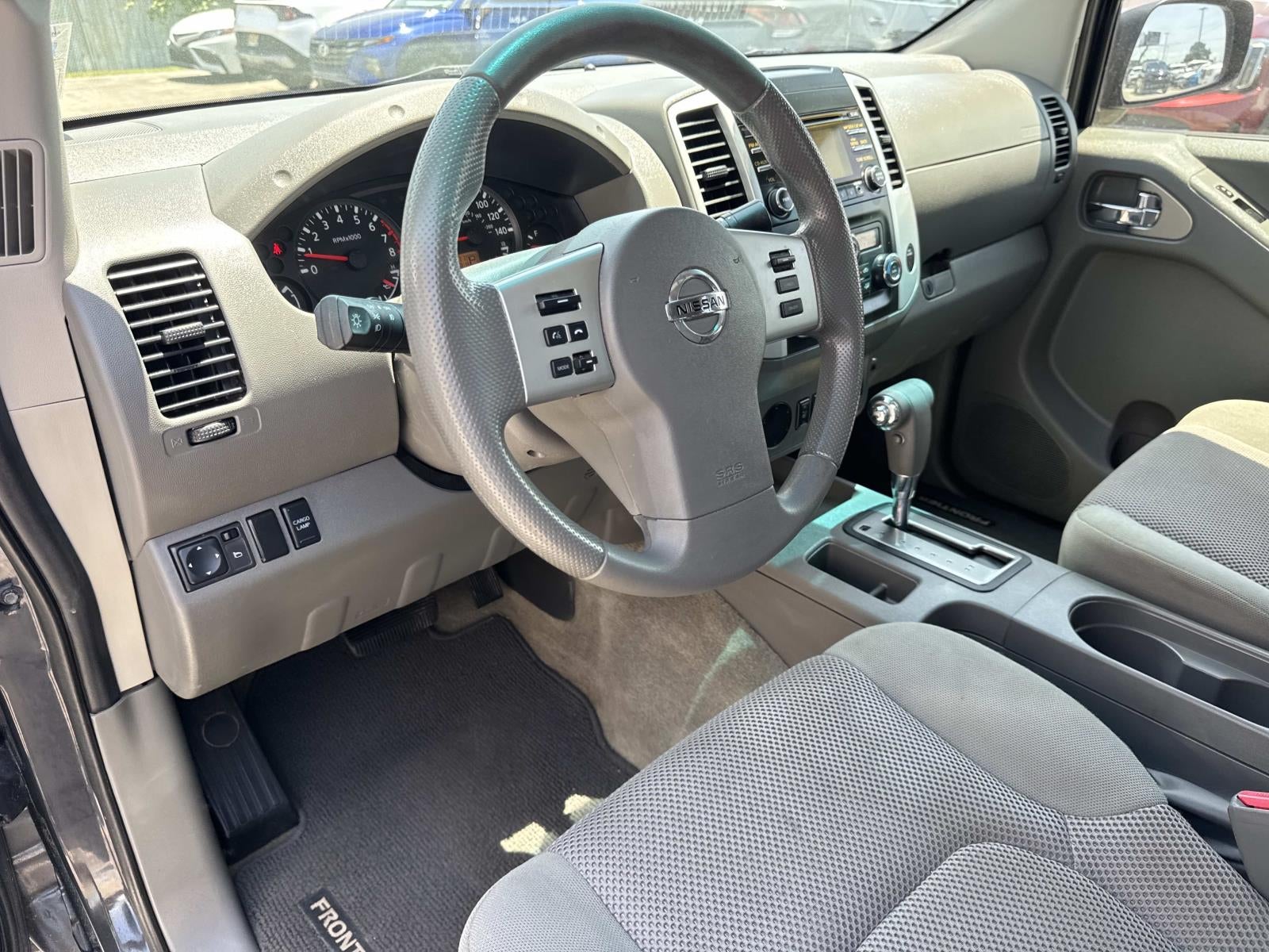 2014 Nissan Frontier 2WD Crew Cab SWB Auto SV