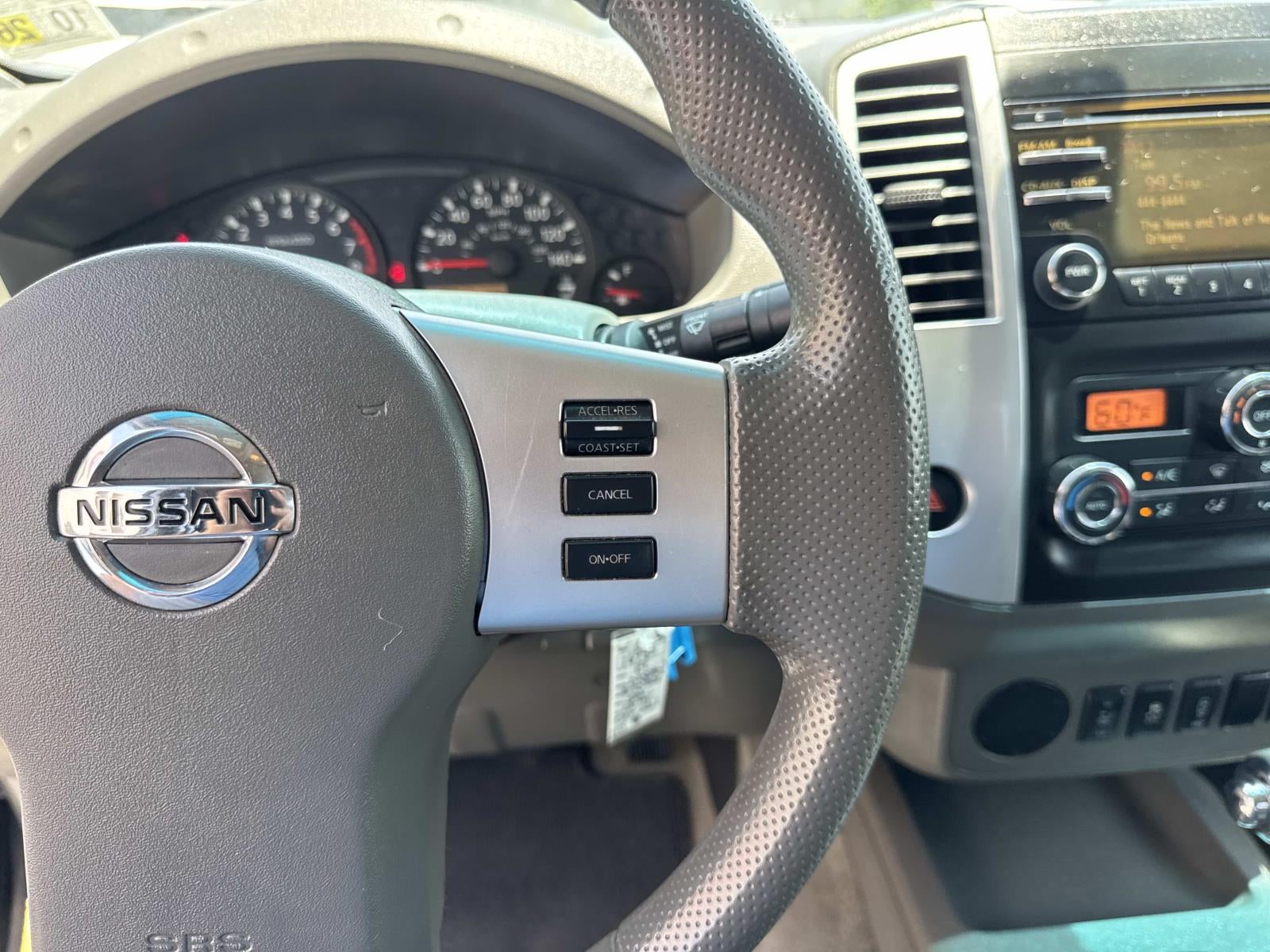 2014 Nissan Frontier 2WD Crew Cab SWB Auto SV