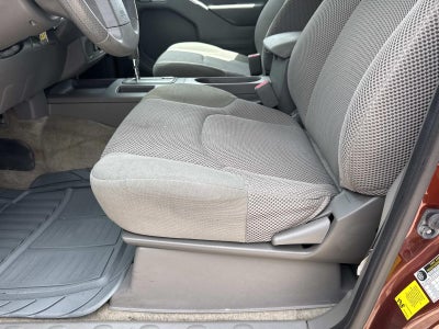 2016 Nissan Frontier 2WD Crew Cab SWB Auto SV