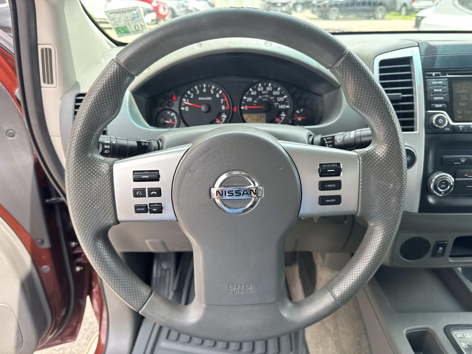 2016 Nissan Frontier 2WD Crew Cab SWB Auto SV