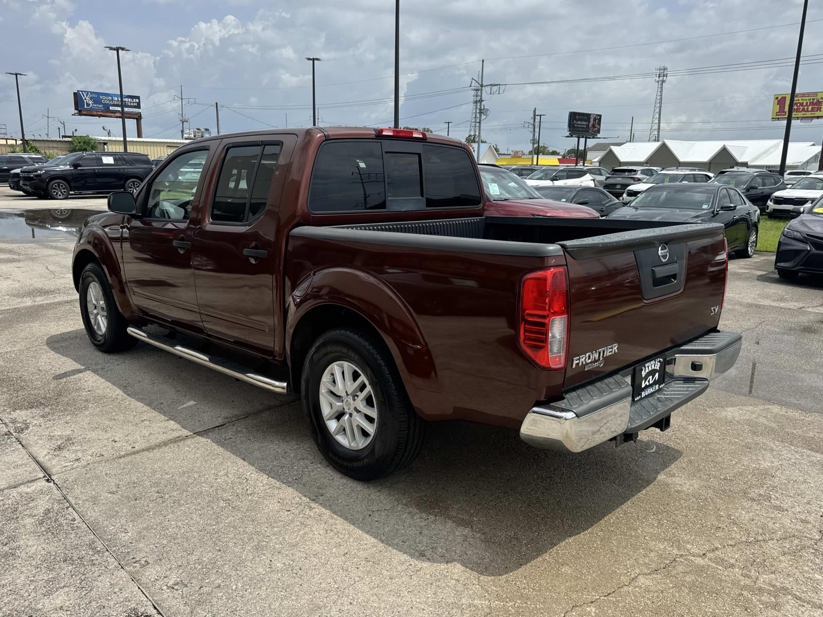 2016 Nissan Frontier 2WD Crew Cab SWB Auto SV