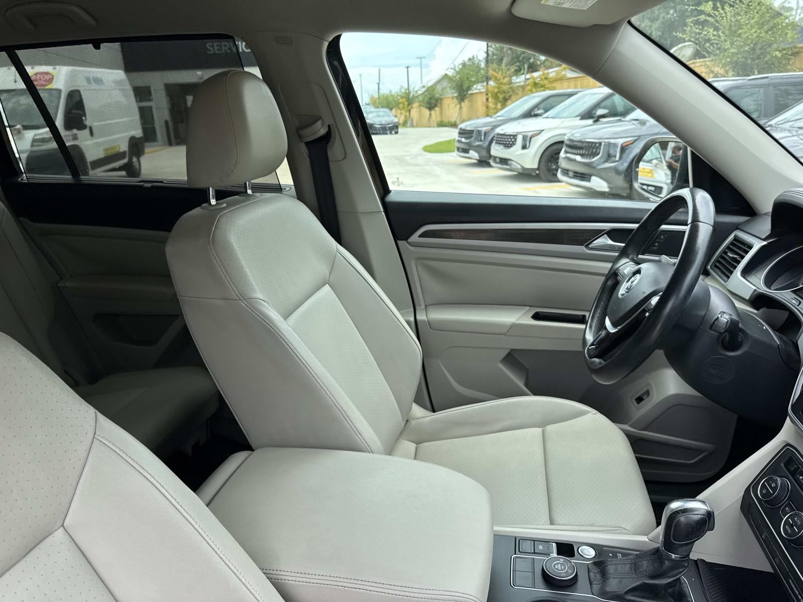 2019 Volkswagen Atlas 3.6L V6 SE w/Technology 4MOTION