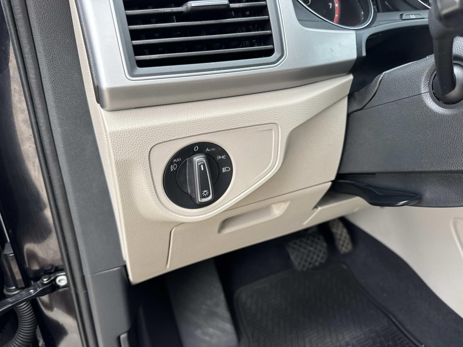 2019 Volkswagen Atlas 3.6L V6 SE w/Technology 4MOTION