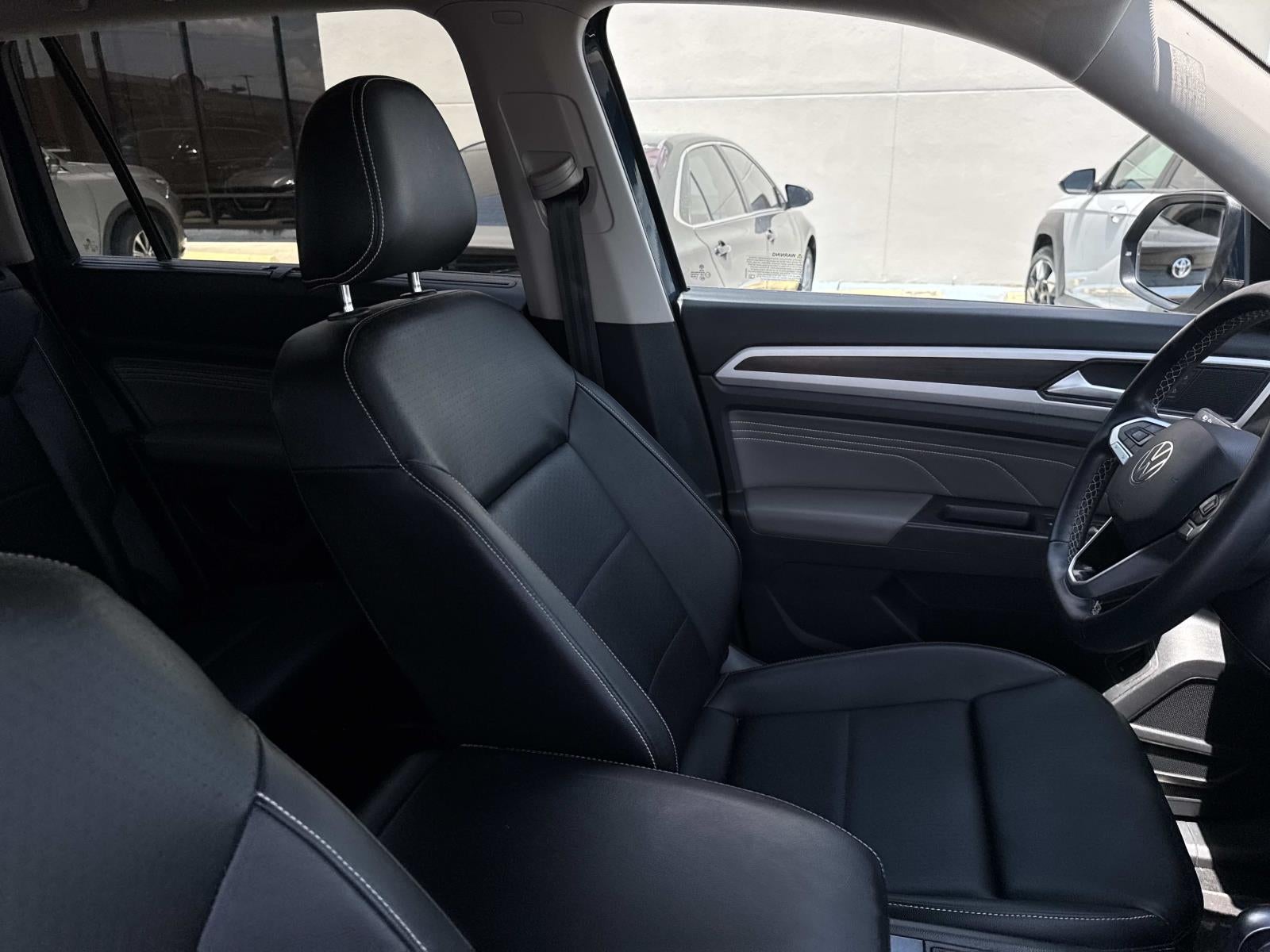 2023 Volkswagen Atlas 2.0T SE w/Technology FWD