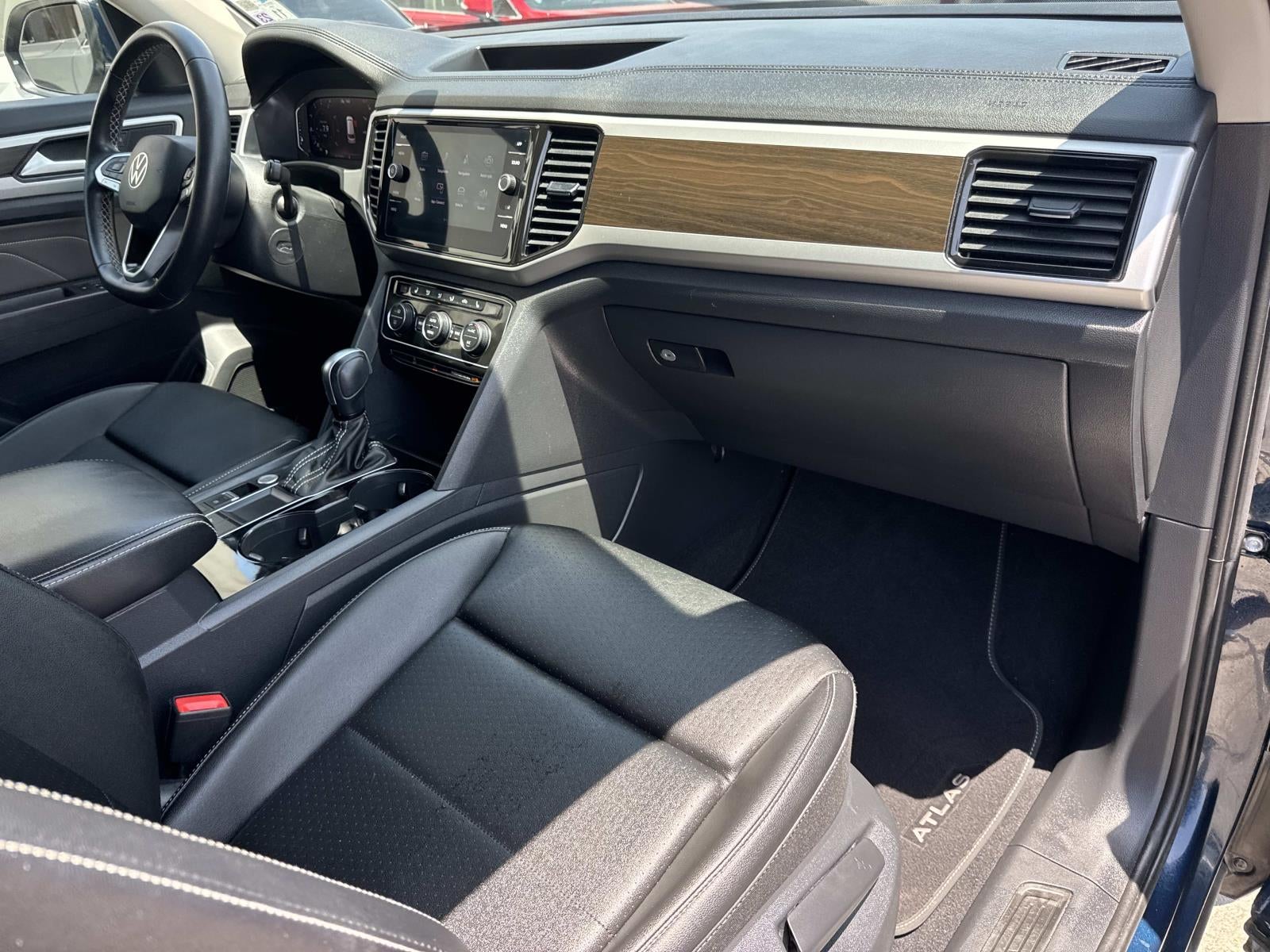 2023 Volkswagen Atlas 2.0T SE w/Technology FWD