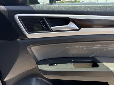 2023 Volkswagen Atlas 2.0T SE w/Technology FWD