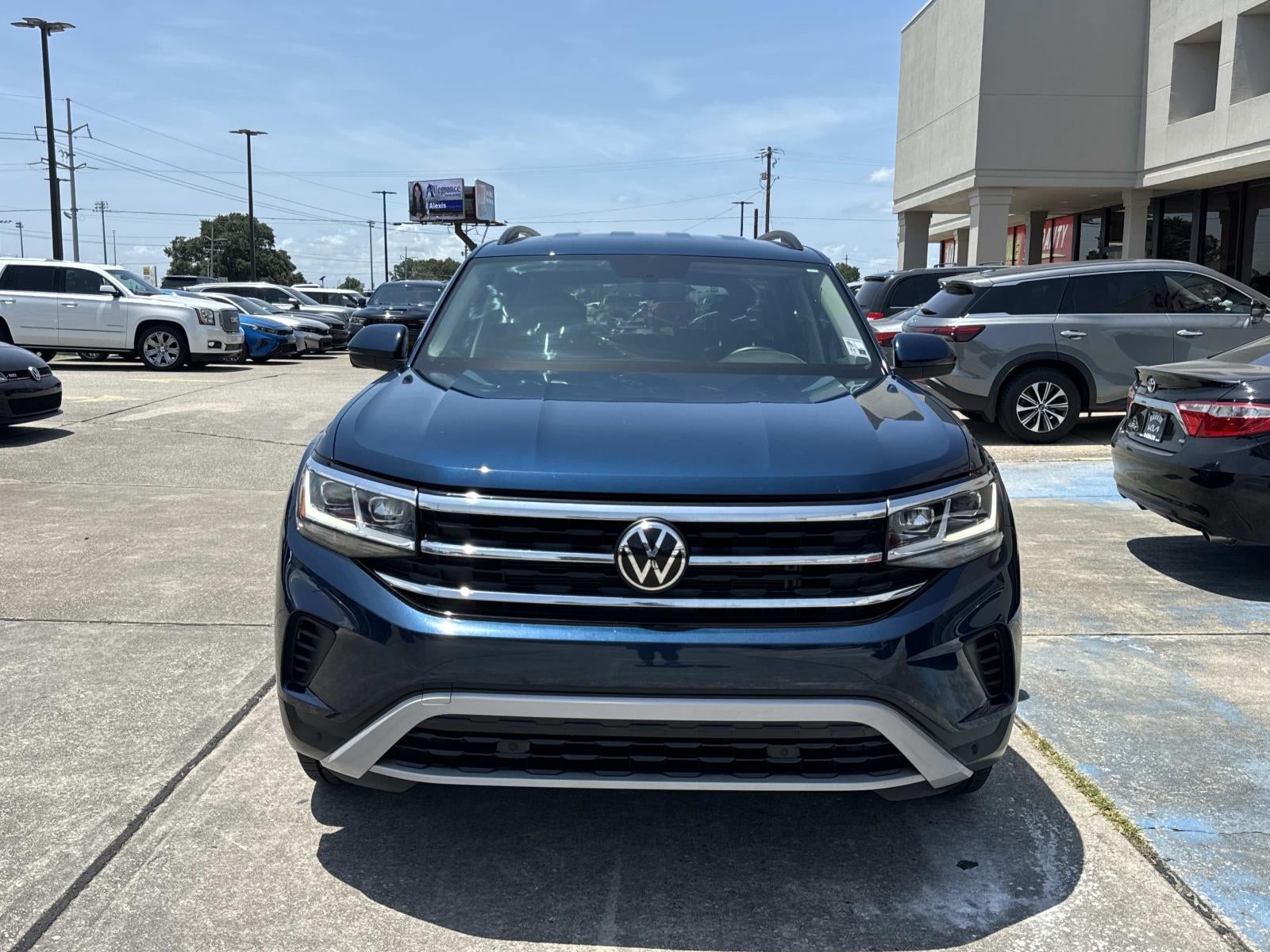 2023 Volkswagen Atlas 2.0T SE w/Technology FWD