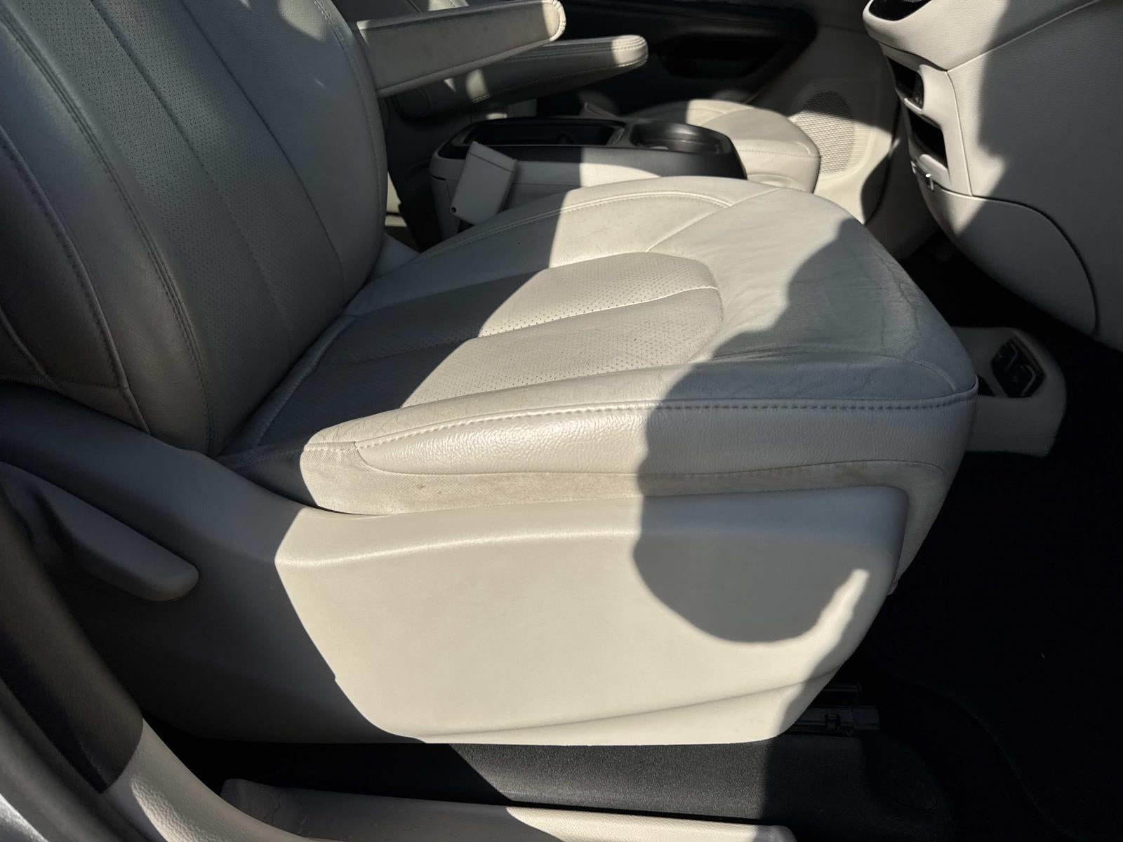 2018 Chrysler Pacifica Touring L FWD