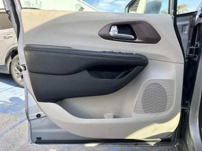 2018 Chrysler Pacifica Touring L FWD