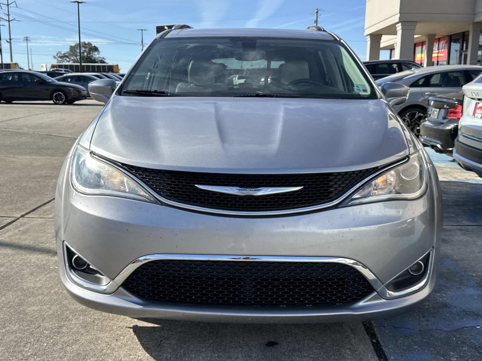 2018 Chrysler Pacifica Touring L FWD