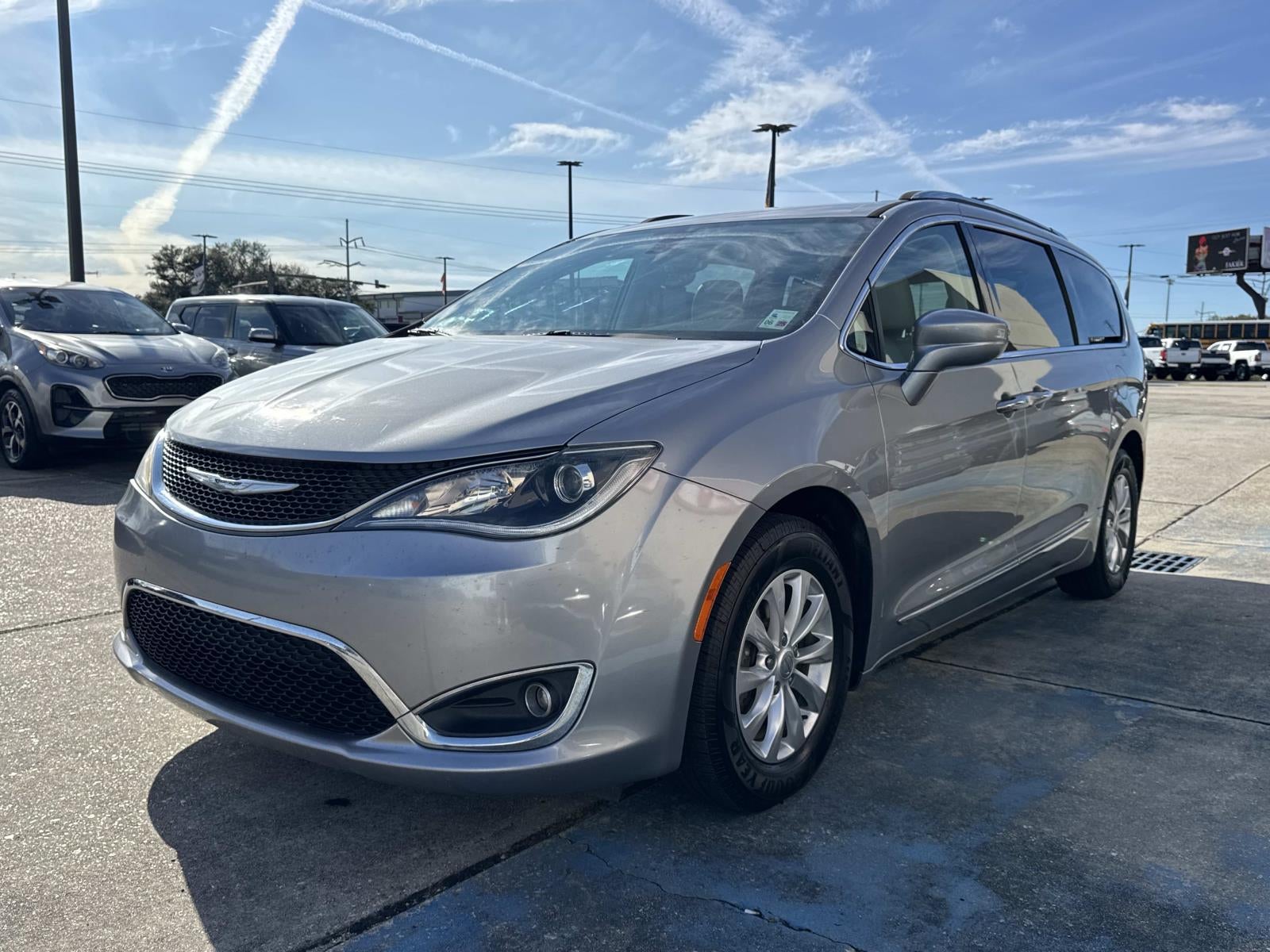 2018 Chrysler Pacifica Touring L FWD