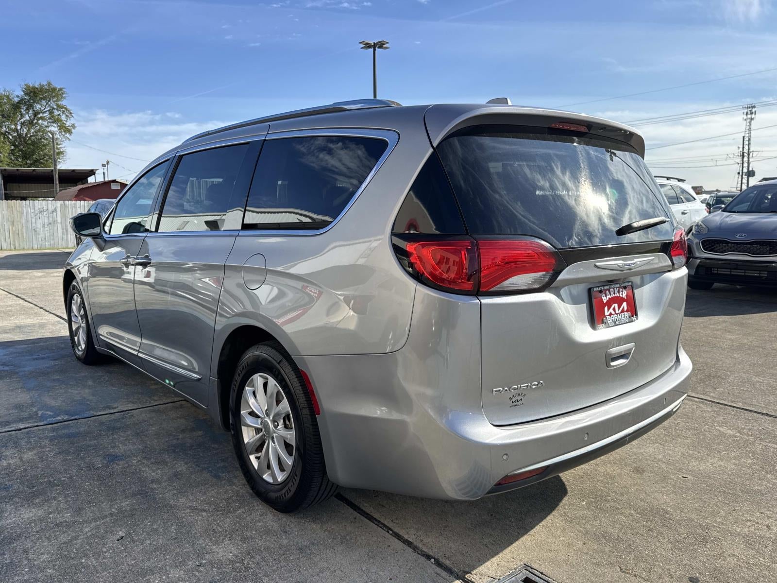 2018 Chrysler Pacifica Touring L FWD