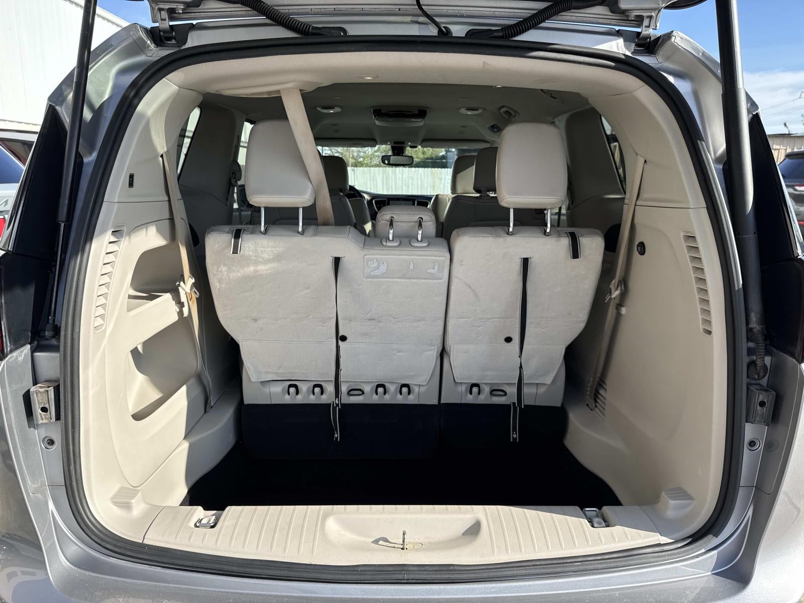 2018 Chrysler Pacifica Touring L FWD